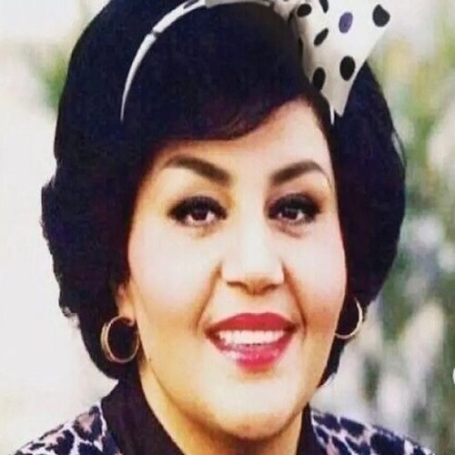 کاور عکس آهنگ ب یارم بگید خوب من محبوب من از هایده