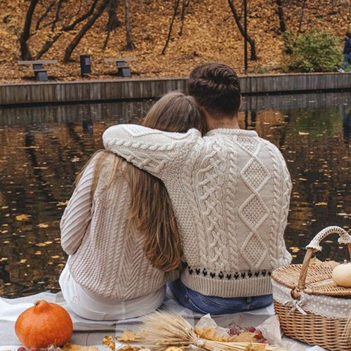 کاور عکس آهنگ ساده نیست اماده نیست با صدای زن از سارن