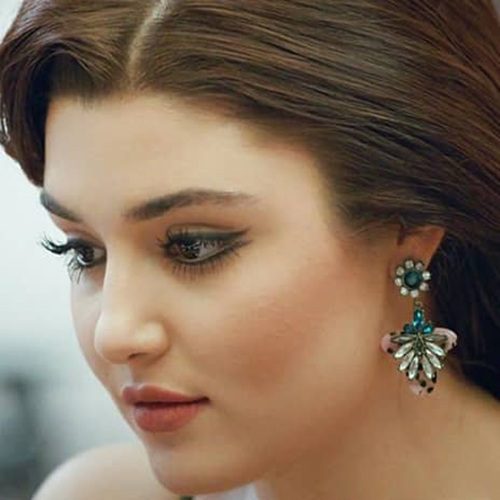 کاور عکس آهنگ ایسترسن داغلار داغلار با صدای کلفت مرد و زن