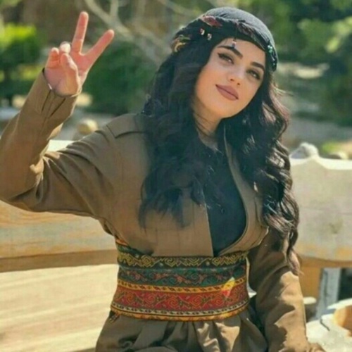 کاور عکس دانلود آهنگ یک دو سه چهار کردی + ریمیکس با صدای زن